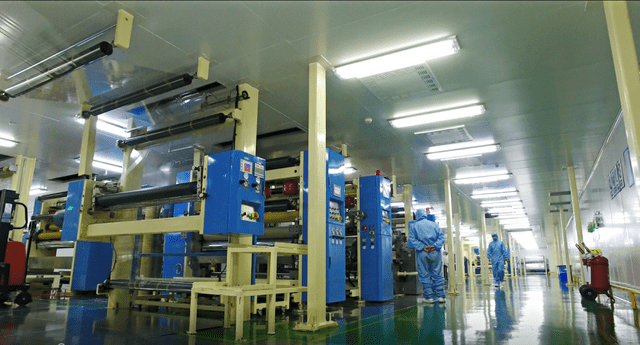 优玛汽车膜蝉联“3.15产品和服务质量诚信承诺”主题活动多项荣誉殊荣